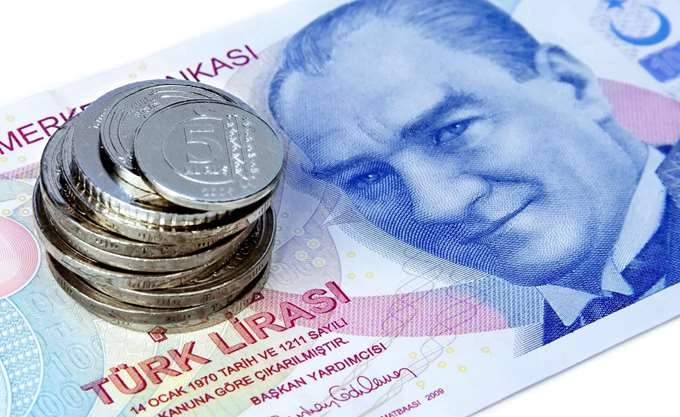 Νέα πτώση για την τουρκική λίρα